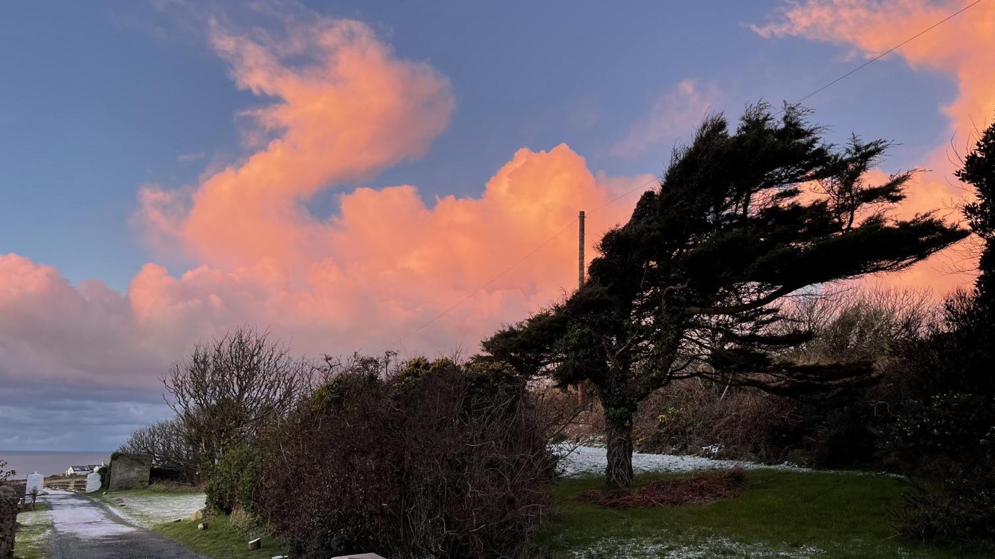 Tan Y Cytiau Vila Holyhead Quarto foto
